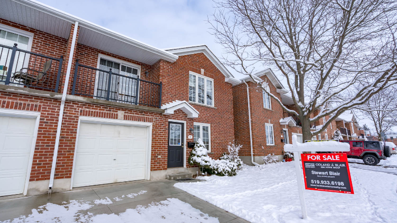 1077 Hamilton Road3