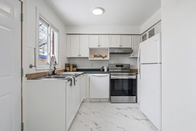 27 - 1200 CHEAPSIDE STREET London, Ontario N5Y5J7