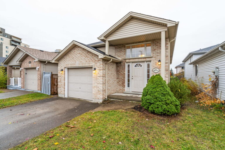 1024 Blythwood Road -