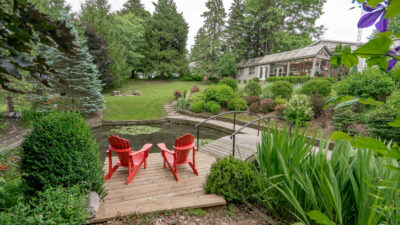 2416 Sunningdale Rd W,